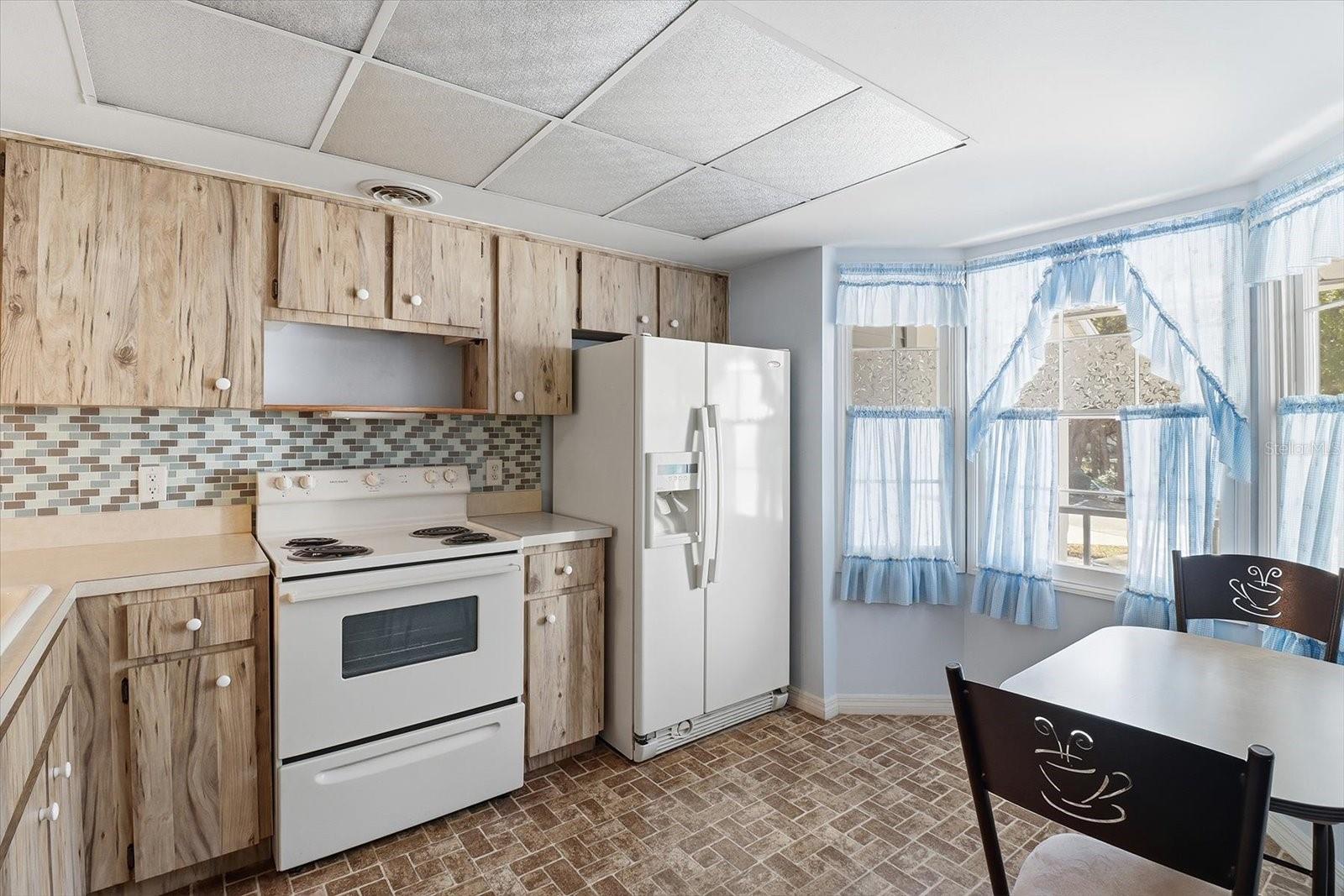 PARKSIDE VILLAGE UNIT 03 - Residential