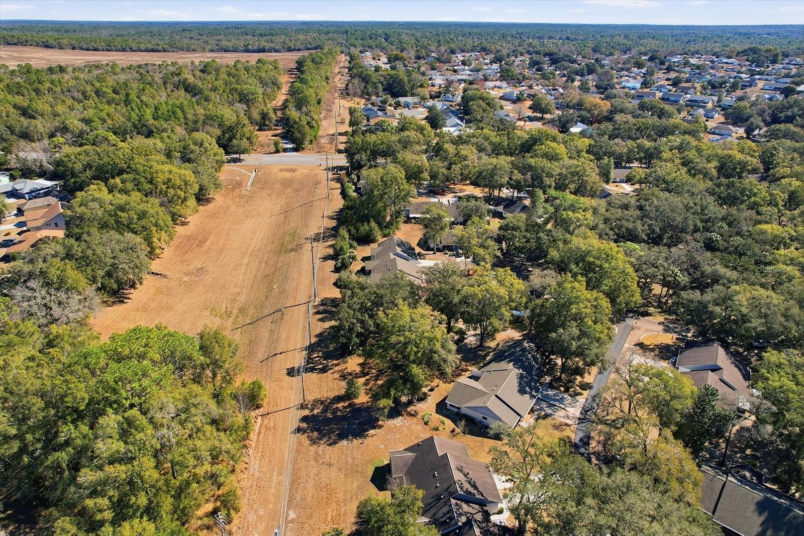 PARKSIDE VILLAGE UNIT 03 - Residential