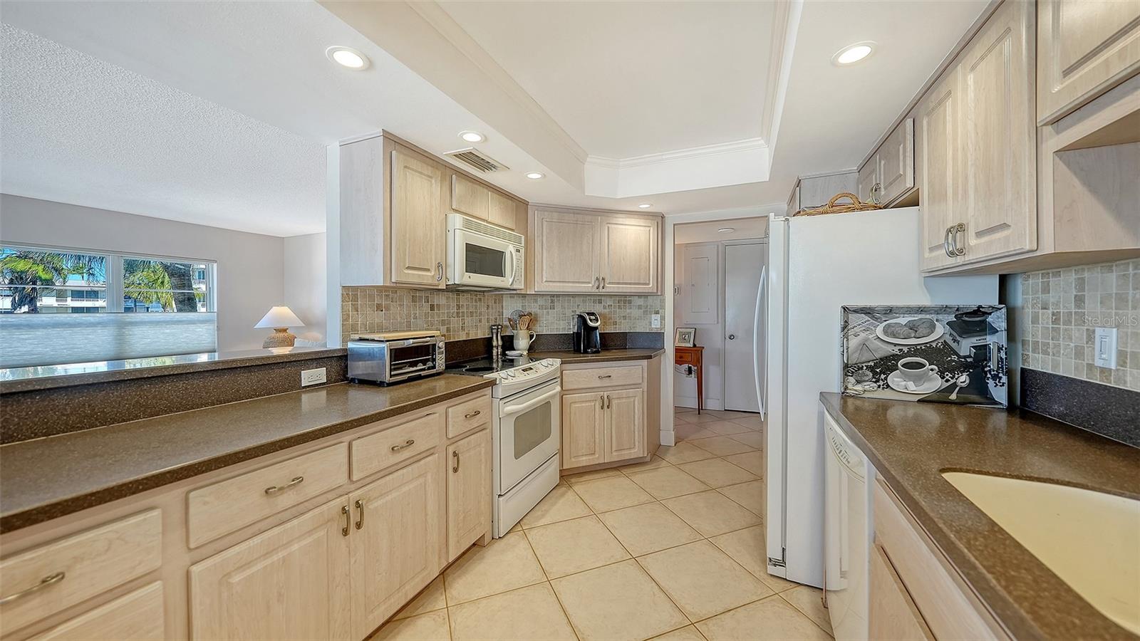 LIDO AMBASSADOR - Residential