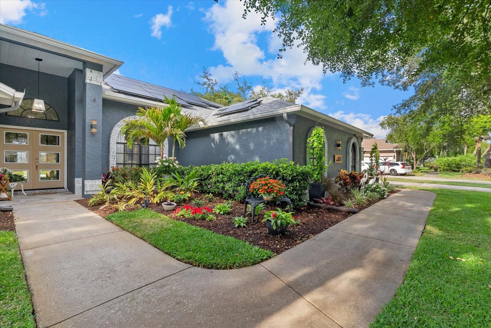 8806 CROSSWOOD COURT