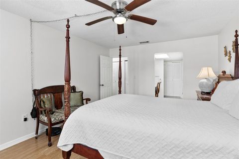 Tiny photo for 500 Newell Hill Road #108D, Leesburg, FL 34748 (MLS # G5114410)