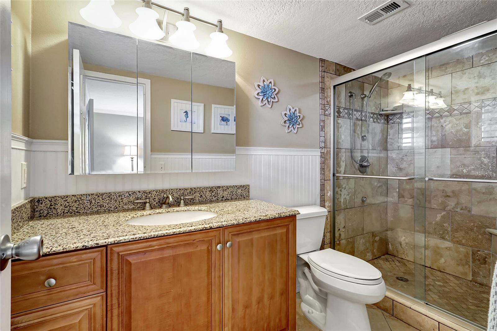 POINTE ON MIDNIGHT PASS - Residential