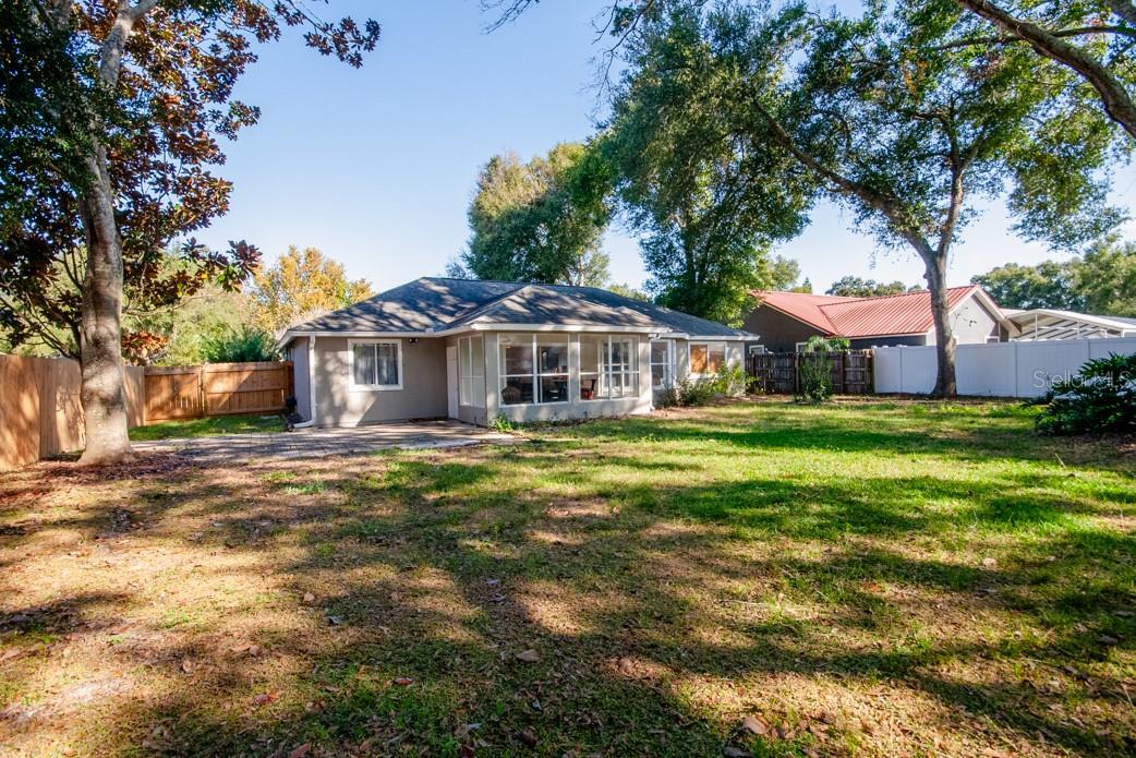 2728 LAKE LANDING BOULEVARD