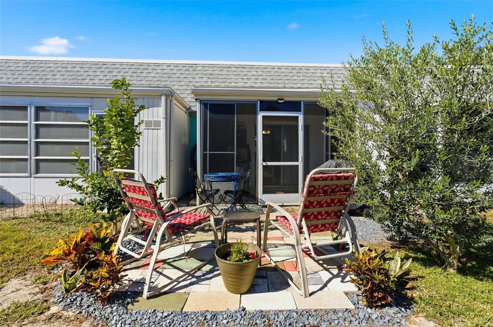 GARDENS BEACON SQUARE - Residential