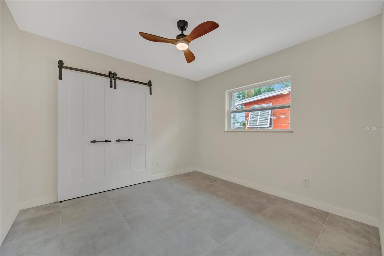 MIRA BELLA NO. 1 BLK D, LOT 9 - Residential