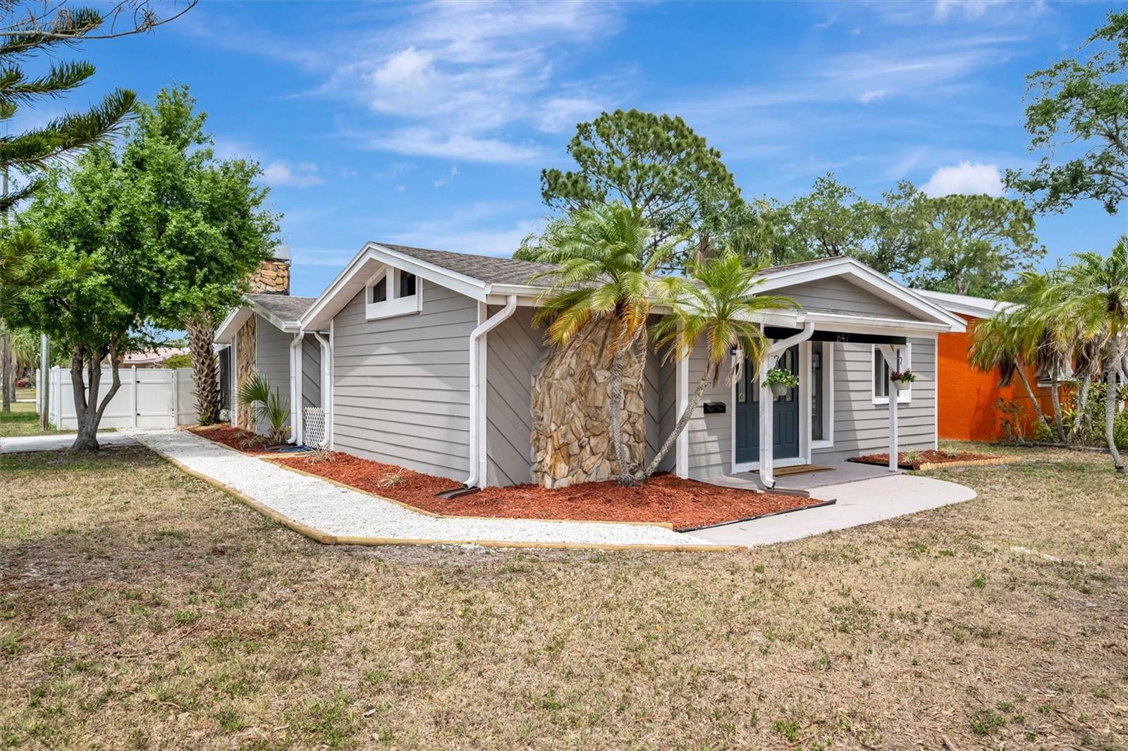 MIRA BELLA NO. 1 BLK D, LOT 9 - Residential