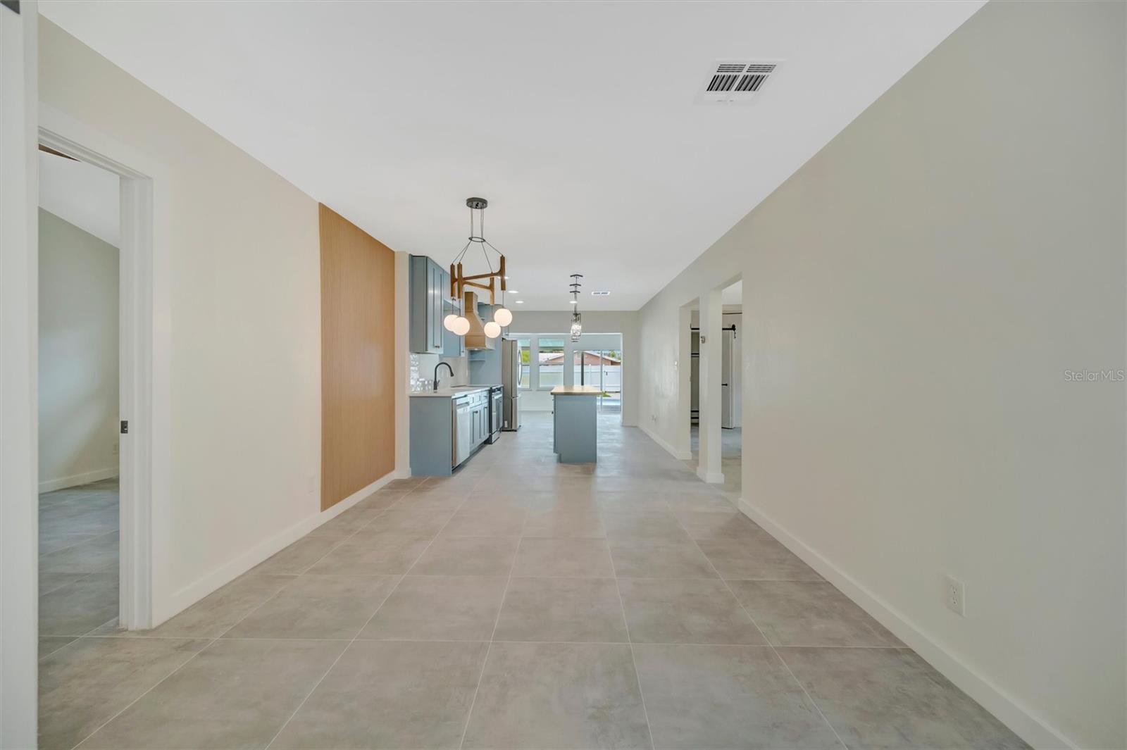 MIRA BELLA NO. 1 BLK D, LOT 9 - Residential