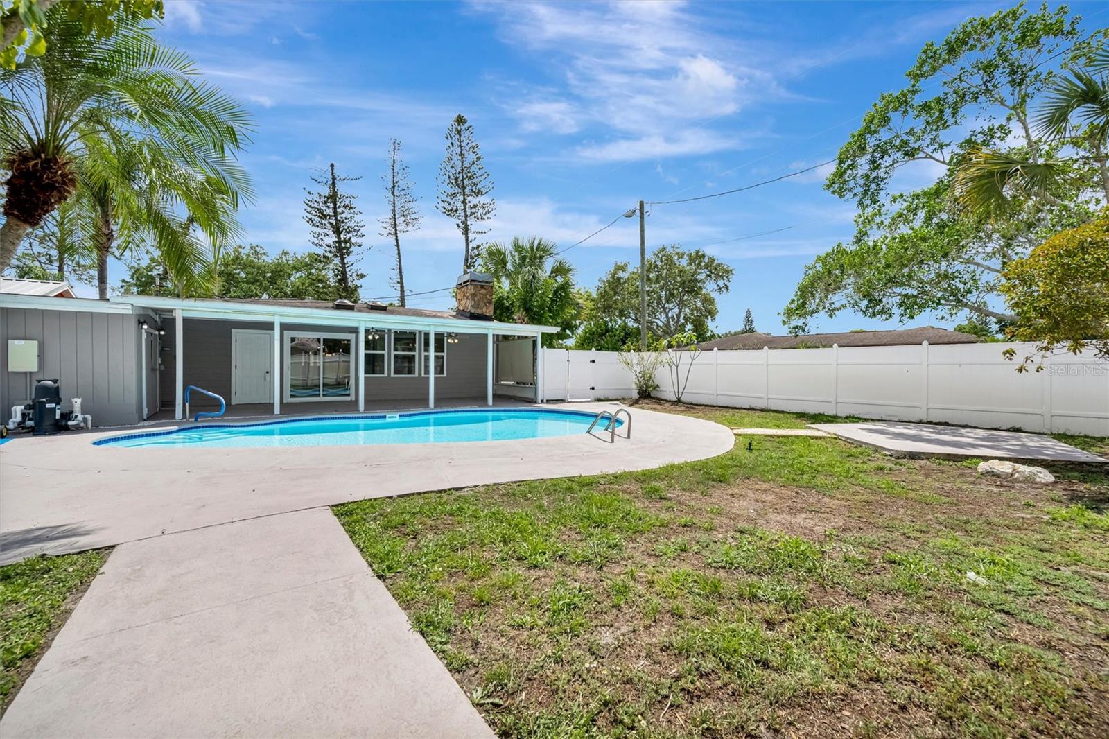 MIRA BELLA NO. 1 BLK D, LOT 9 - Residential