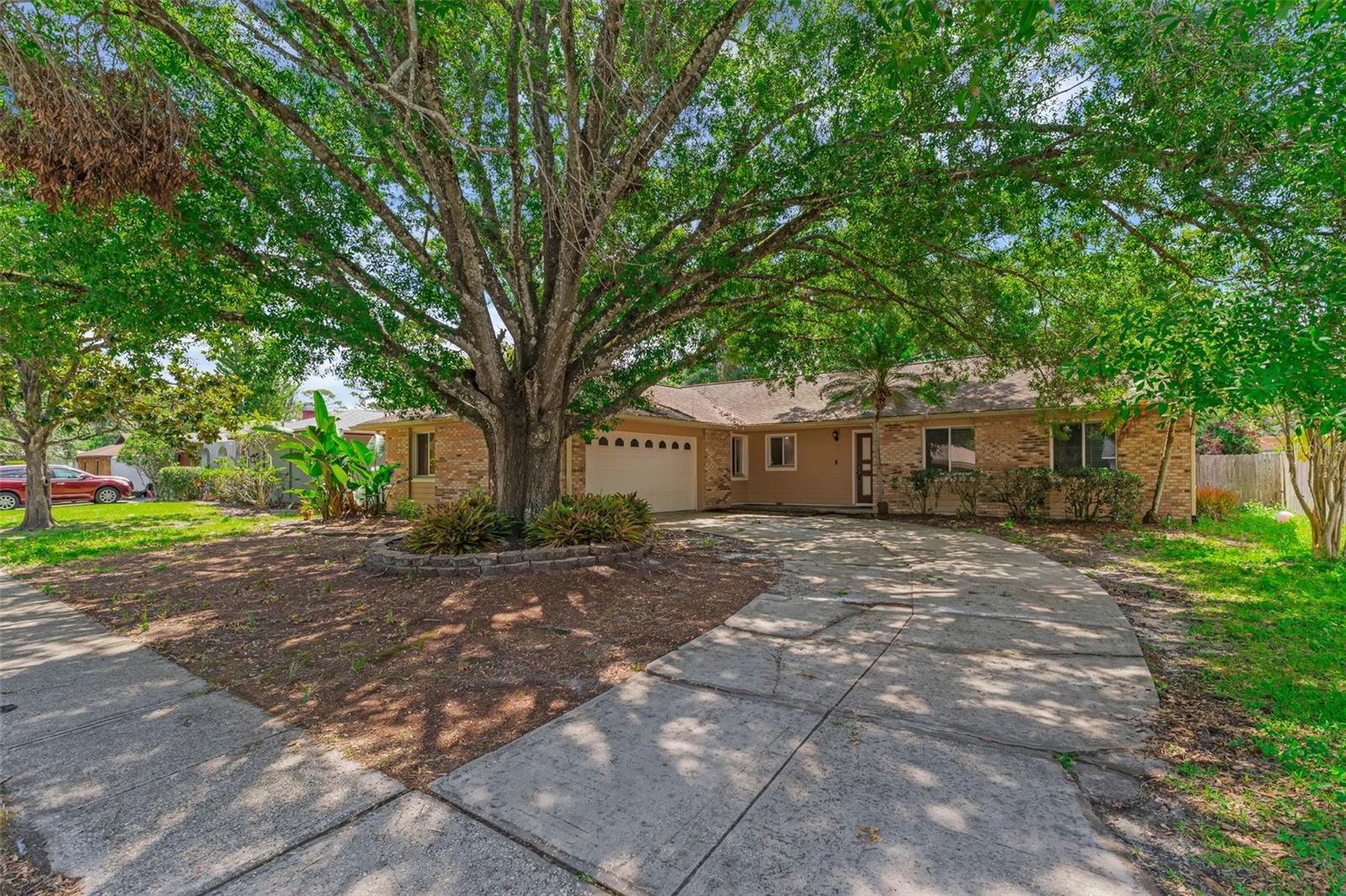 817 BIG BUCK CIRCLE