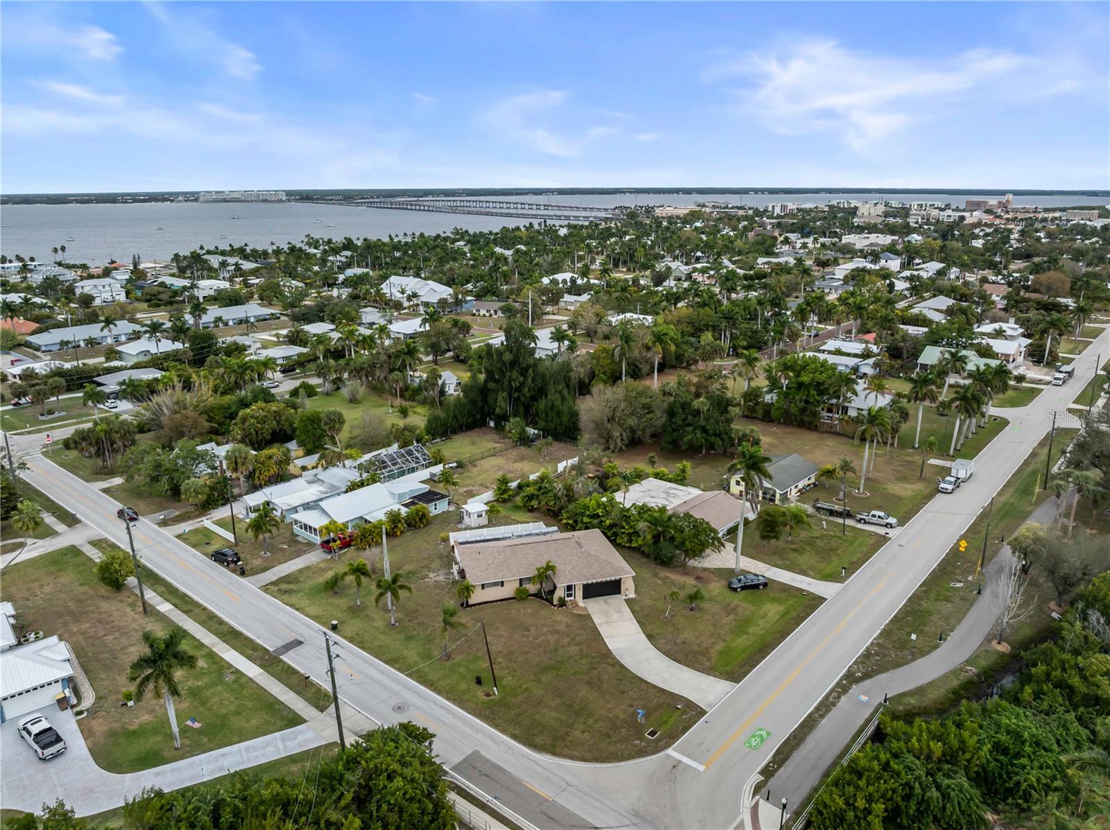 PUNTA GORDA - Residential