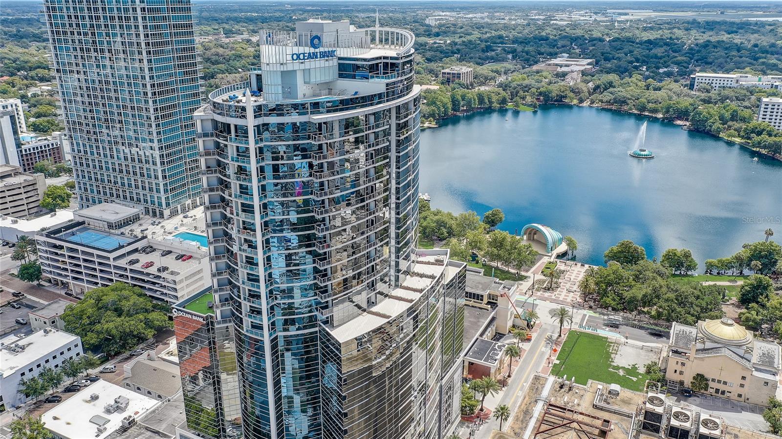 Premier Office Space with Lake Eola Views – Now Available Below Market Rate for Sublease
Take advantage of this rare opportunity to secure a highly appointed office suite in one of Downtown Orlando’s most sought-after locations. This impressive space offers sweeping, unobstructed views of the city skyline and Lake Eola, complete with a private balcony and patio—perfect for hosting or taking a break with a view.
Upon entering through grand double doors, you’re welcomed by a spacious reception area that flows into two well-appointed conference rooms. The layout is thoughtfully designed for both collaboration and privacy, featuring:
- A state-of-the-art green screen/media room
- Three private executive offices
- An expansive boardroom with direct access to the balcony
- A modern kitchen and break room
- Generous open workspaces ideal for team productivity
Whether you're a creative agency, tech firm, or professional services provider, this turnkey space is built to impress clients and elevate your business.
This exceptional sublease opportunity won’t last long. Contact us today to schedule a private tour.