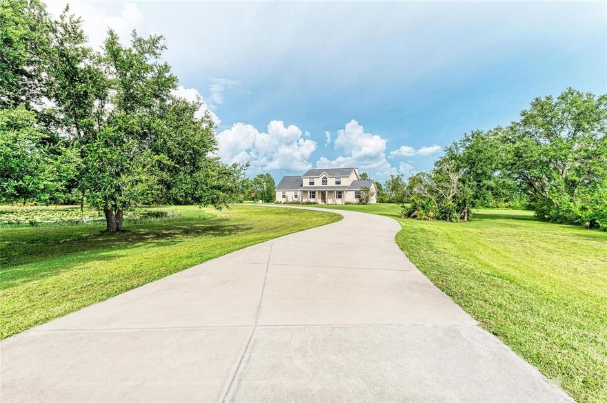 10 ACRES | NEWER ROOF | 5 BEDROOMS | OFFICE | POOL&SPA | UPSCALE CLOSE-TO-TOWN-LOCATION!!!!! | PRIVATE EQUESTRIAN TRAILS | NATURE & PRIVACY with no other houses in sight!  This PANTHER RIDGE Community in THE POINTE (only 28 ranches) sits 5 minutes behind LAKEWOODRANCH (#1 master planned community in the nation!) with UPSCALE SHOPPING, RESTAURANTS, COFFEE HOUSES, and BEACHES all within minutes!  BRING THE HORSES with miles of PRIVATE, WOODED & GROOMED TRAILS!  This Mark Cahill Built Home has 5 BEDROOMS, 3 FULL BATHS, FIRST FLR PRIMARY, FIRST FLR OFFICE, PLUS HUGE 2ND FLOOR BONUS ROOM!  Beautiful Stone Wood Burning Fireplace in Great Room with double French Doors to Covered Lanai with custom POOL/SPA PACKAGE!  Panther Ridge-The Pointe (named for its HIGH ELEVATION AT 100FT) with its Impressive Entry Way RELAXED LIFESTYLE, will give you the best of both worlds -- PRIVACY & CLOSEBY UPSCALE AMENITIES.  ---New Roof 05/28/2021 **