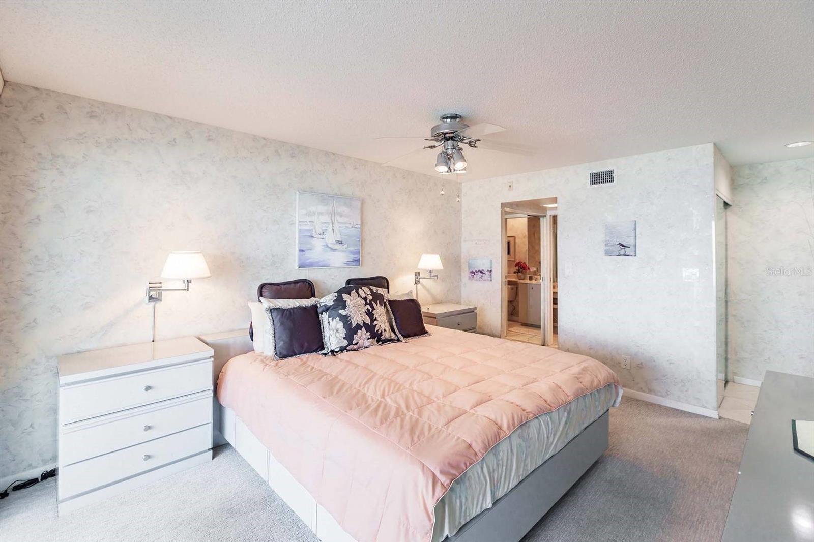 PEPPERTREE BAY IV - Residential Lease