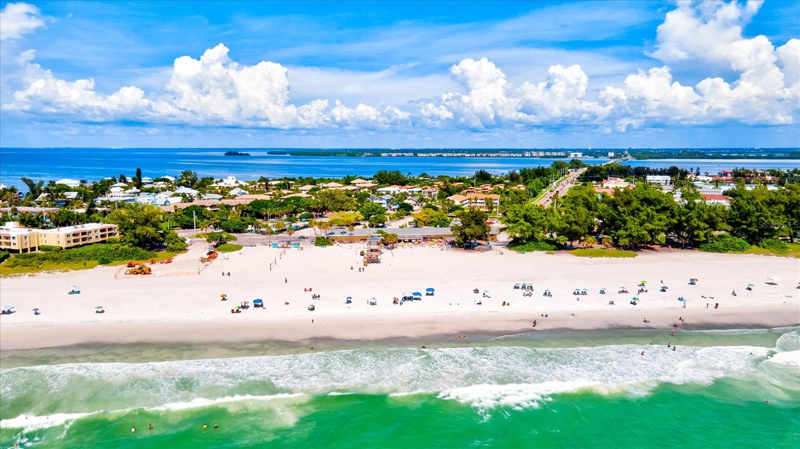 WEST WIND SHORES - Residential Income