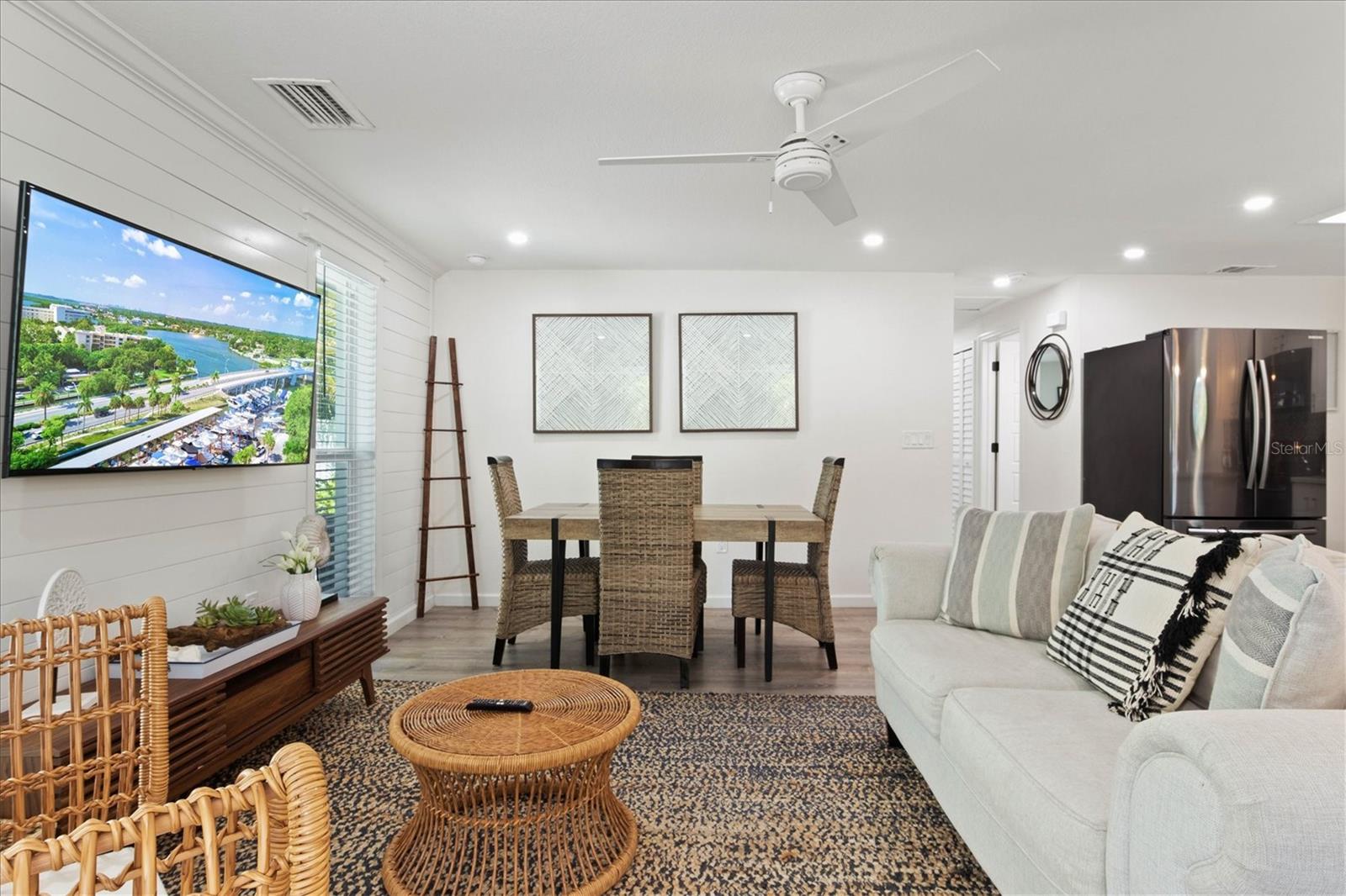 WEST WIND SHORES - Residential Income