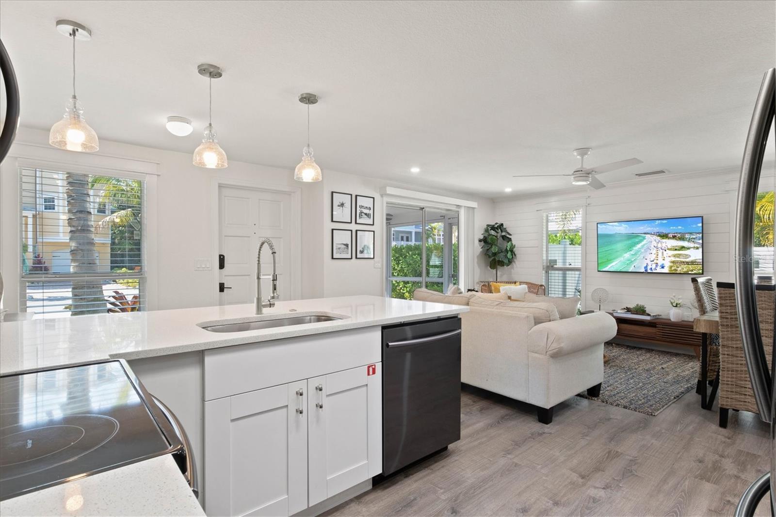 WEST WIND SHORES - Residential Income