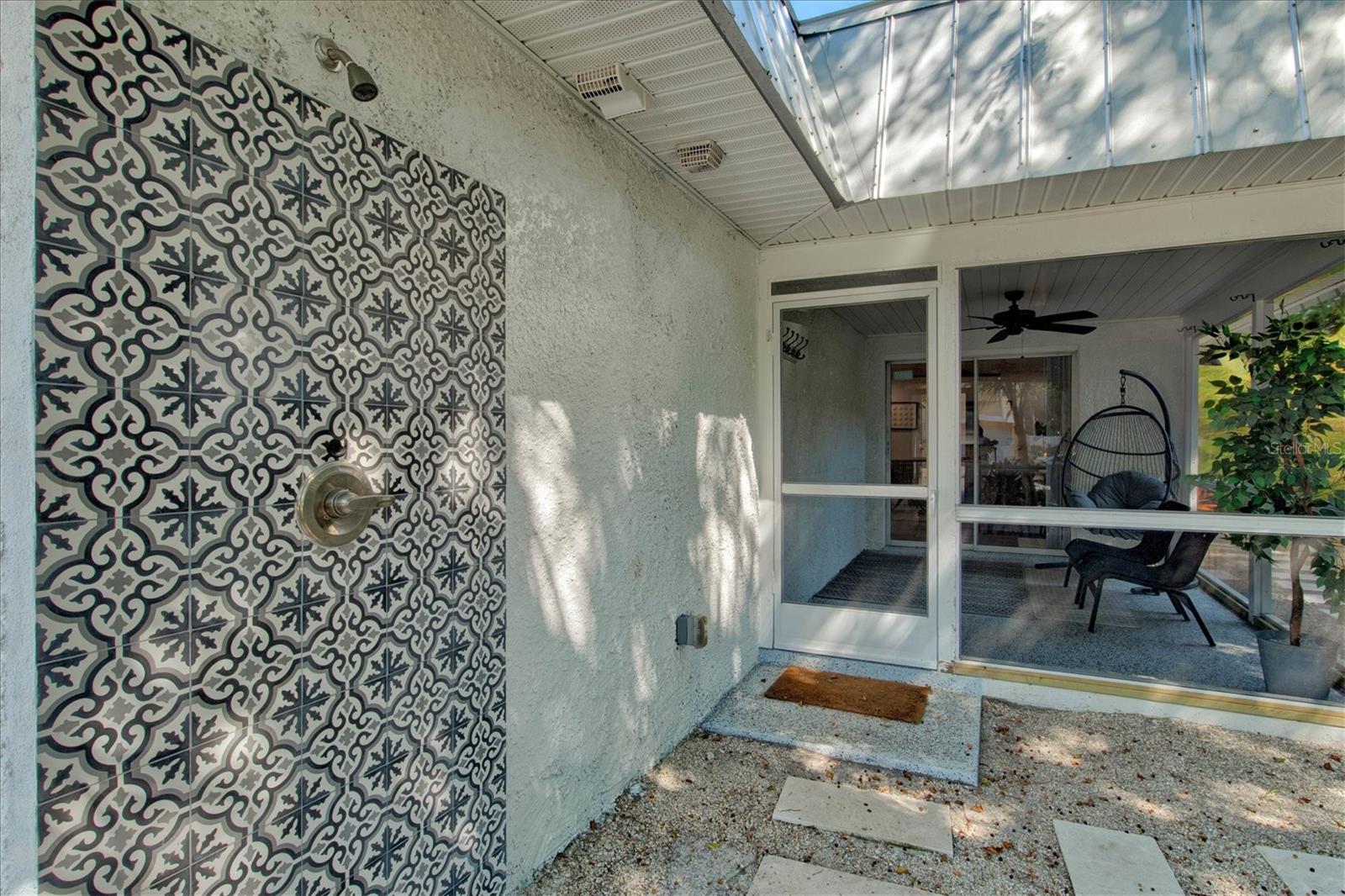 WEST WIND SHORES - Residential Income