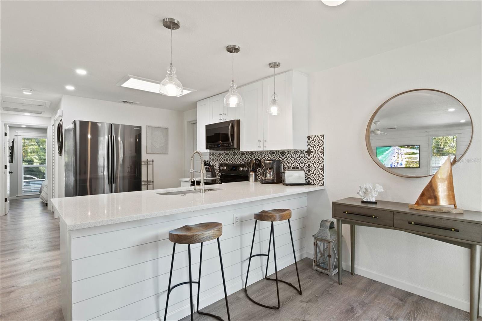 WEST WIND SHORES - Residential Income