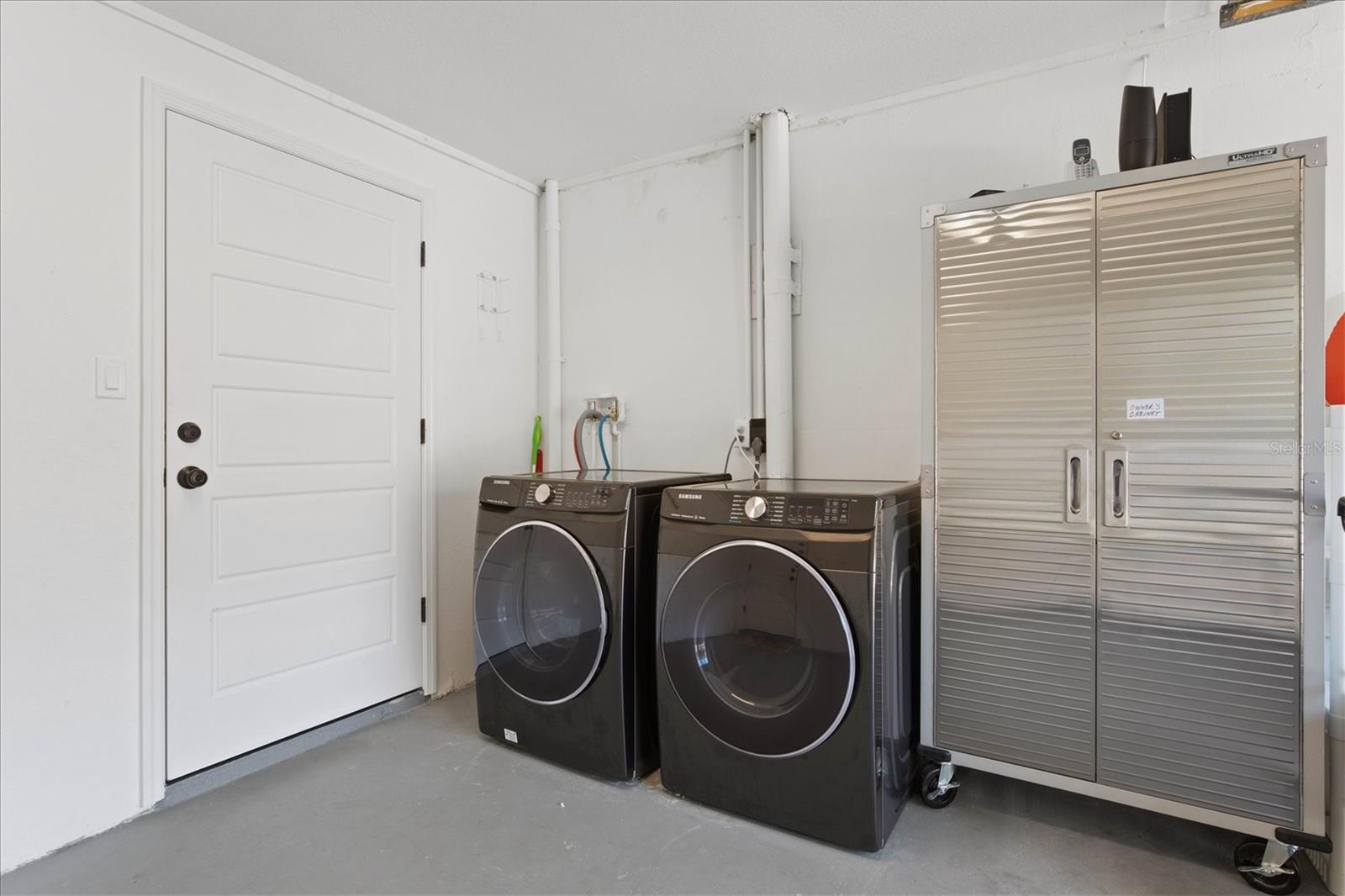 WEST WIND SHORES - Residential Income