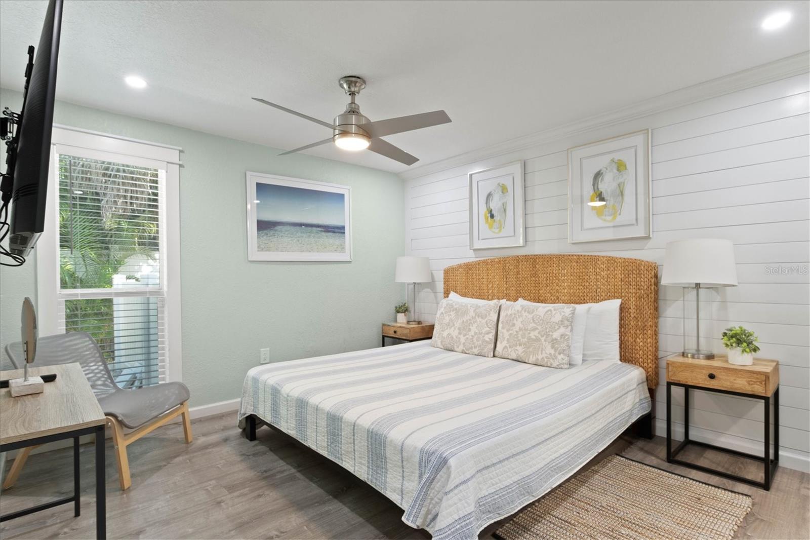 WEST WIND SHORES - Residential Income