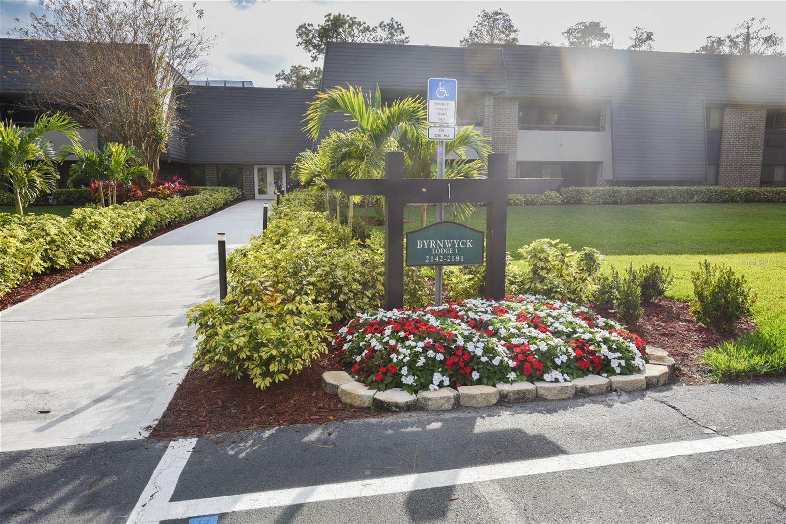 INNISBROOK - Residential Lease