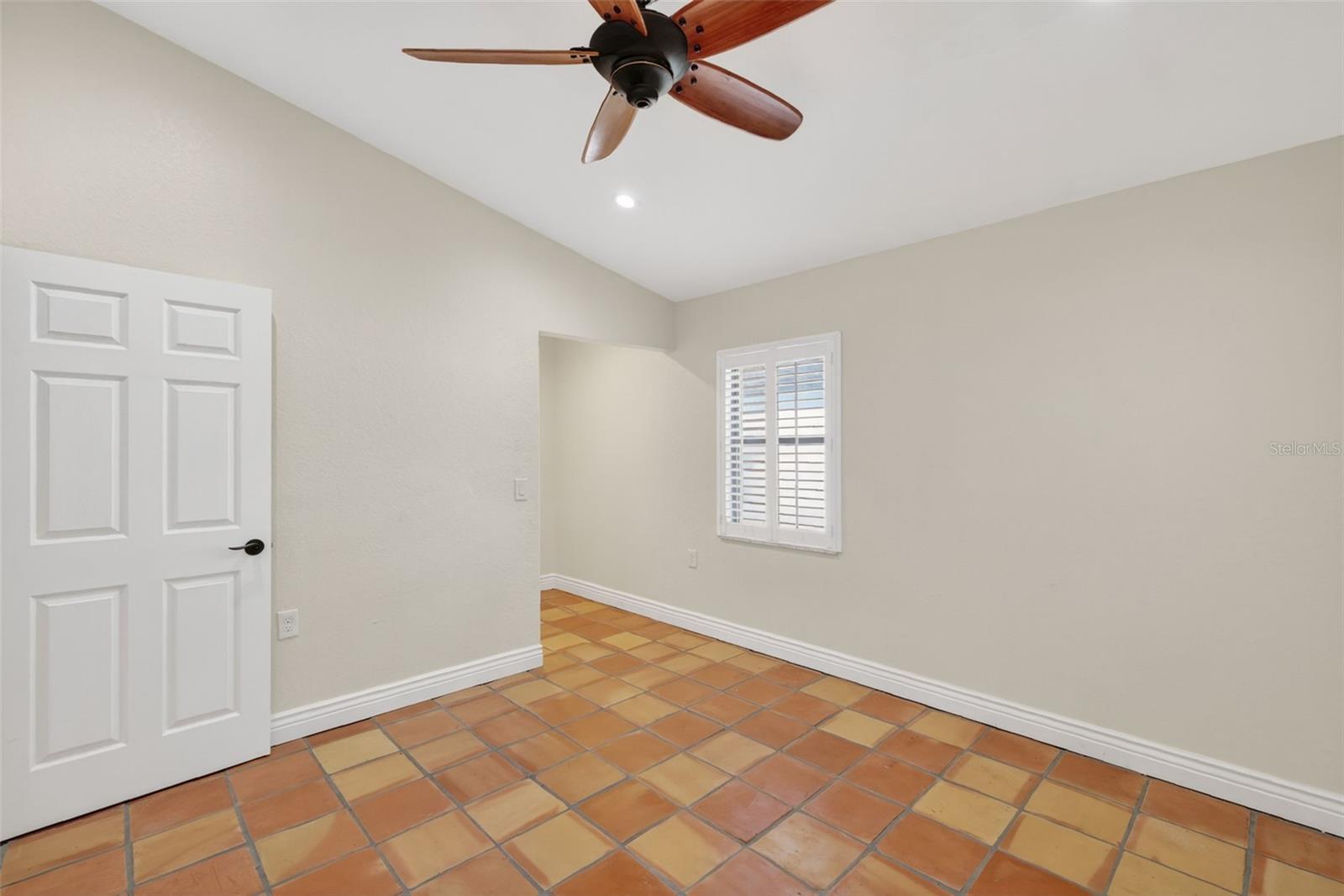 EUSTIS HARBOR ISLAND VILLAS - Residential