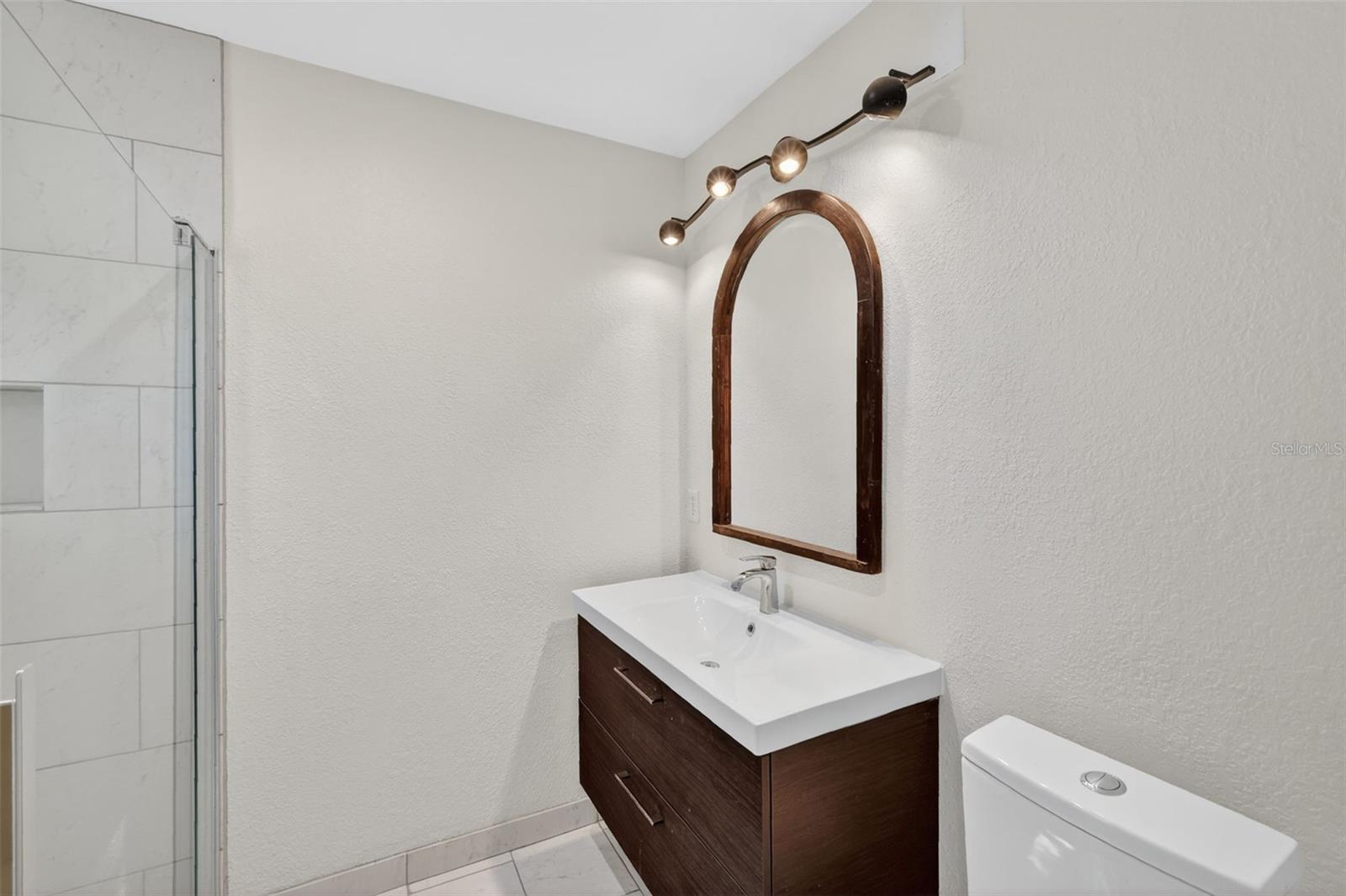 EUSTIS HARBOR ISLAND VILLAS - Residential