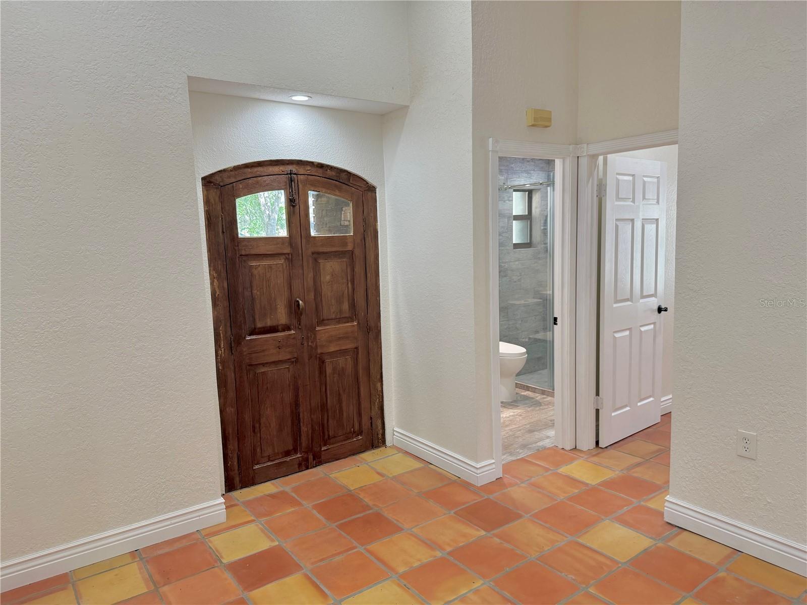 EUSTIS HARBOR ISLAND VILLAS - Residential