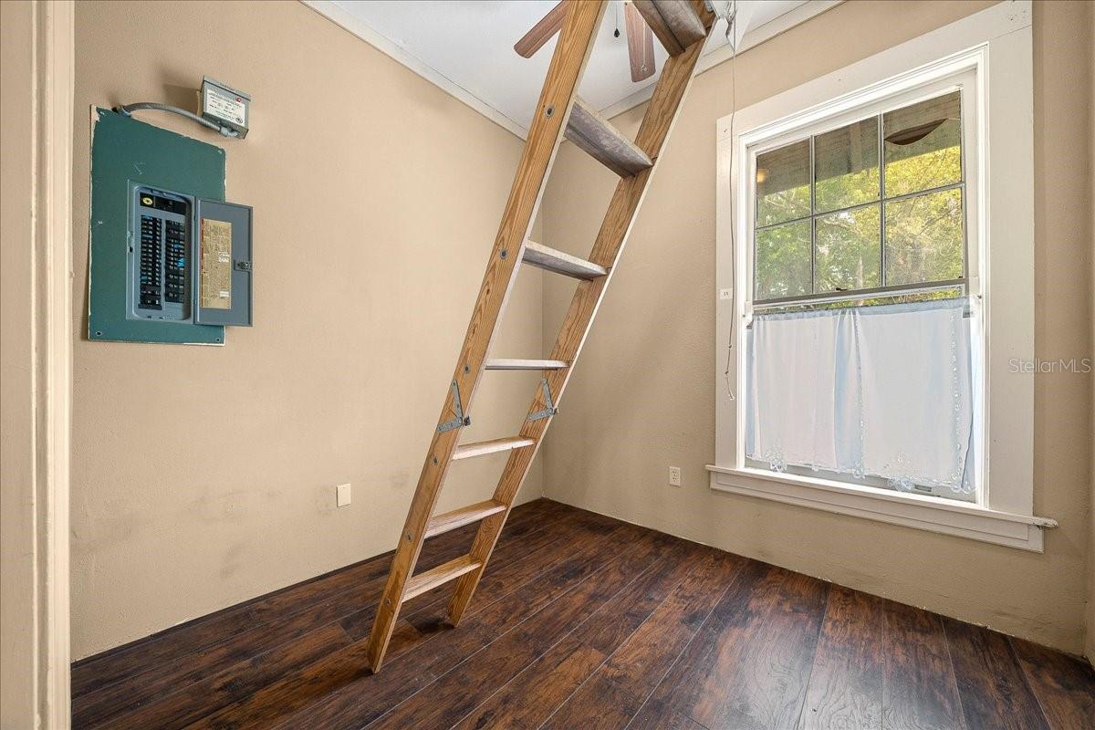 REARDON MIDDLE TOWN LTS - Commercial Sale