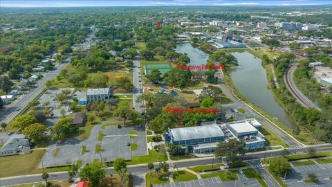 Tiny photo for 118 NE Tuscawilla Avenue, Ocala, FL 34470 (MLS # OM722407)
