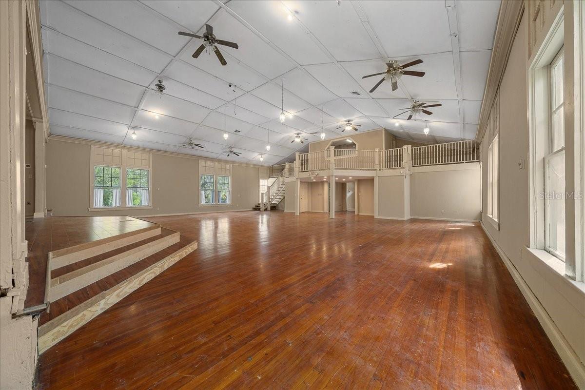 REARDON MIDDLE TOWN LTS - Commercial Sale