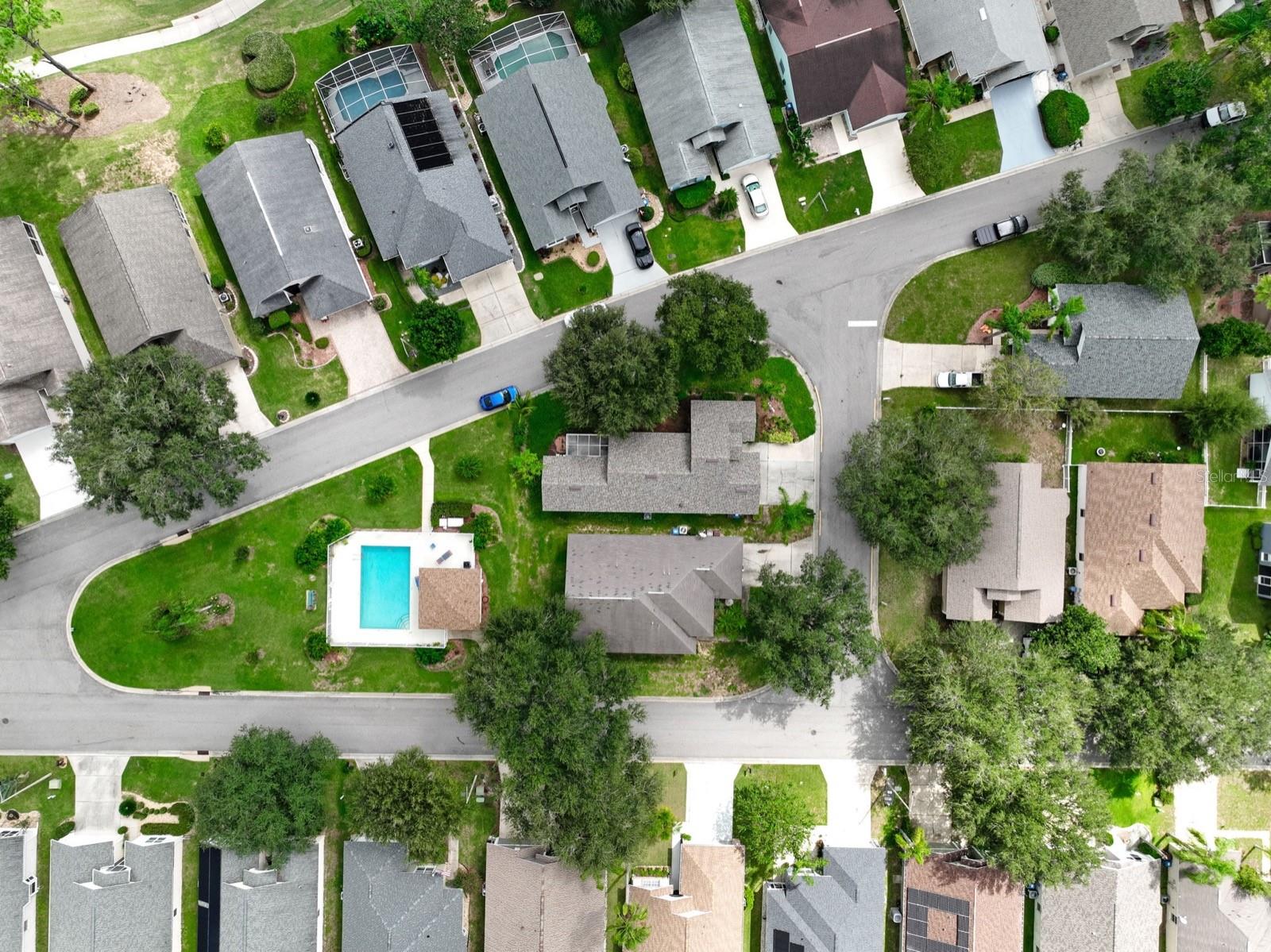 HEMINGWAY PLACE PH 02 - Residential Lease