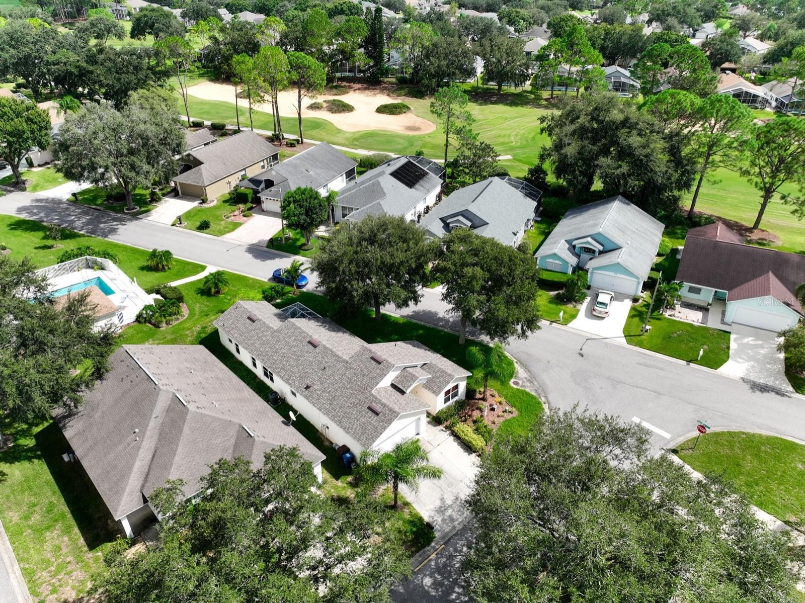 HEMINGWAY PLACE PH 02 - Residential Lease