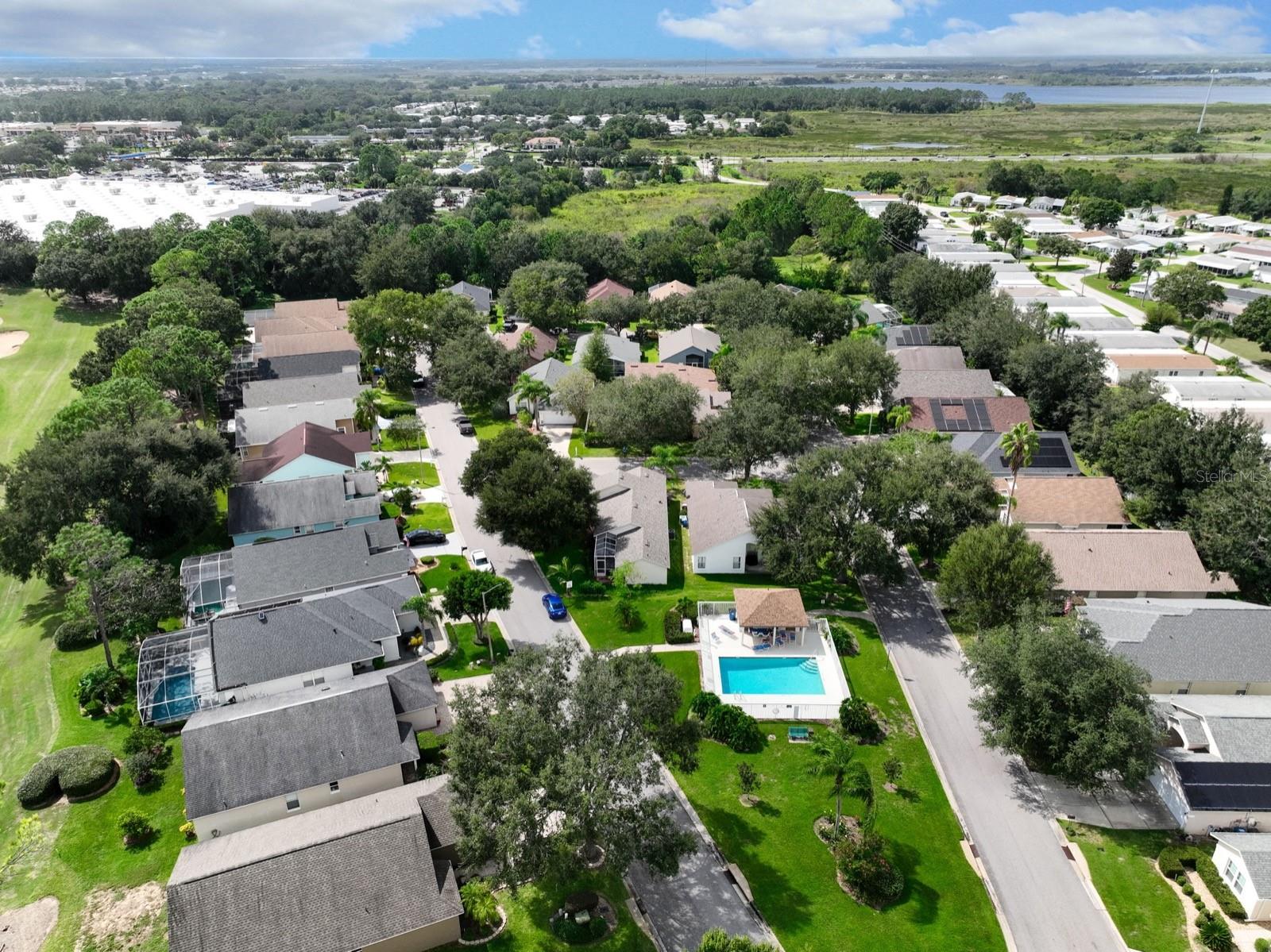 HEMINGWAY PLACE PH 02 - Residential Lease