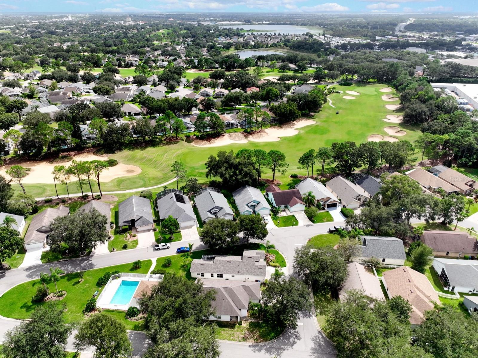 HEMINGWAY PLACE PH 02 - Residential Lease