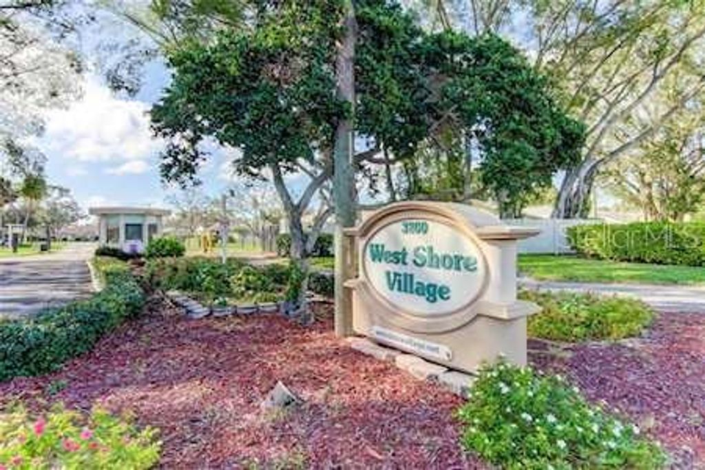Photo of 3265 40th Way S #E, St Petersburg, FL 33711 (MLS # TB8403790)