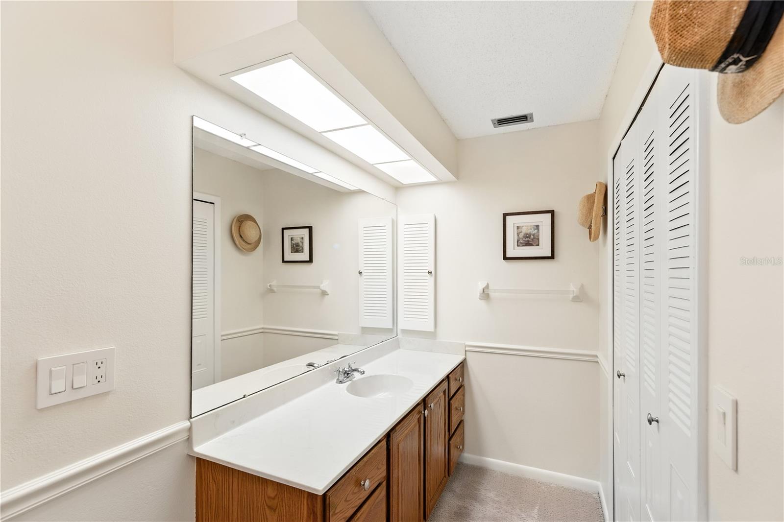 BRANDYWINE CONDO PH 02 - Residential