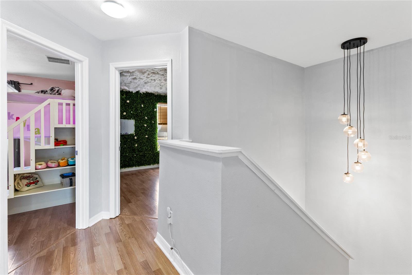 LEE VISTA SQUARE - Residential