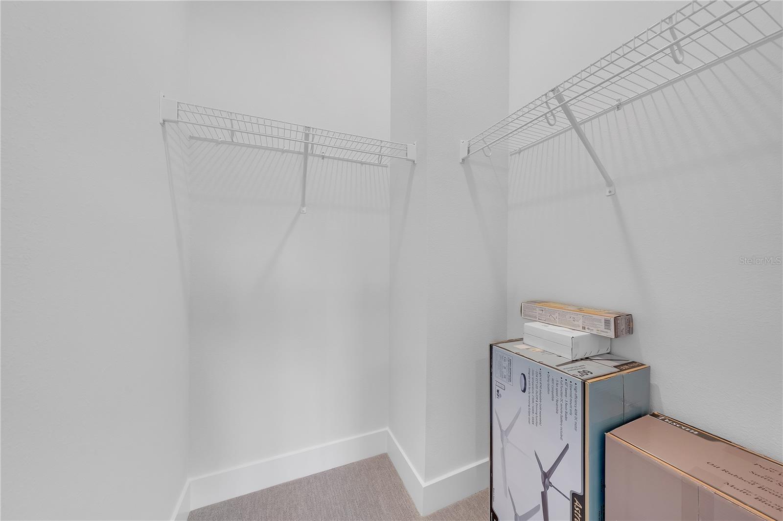 EMERALD LANDING AT WATERSIDE - Residential Lease
