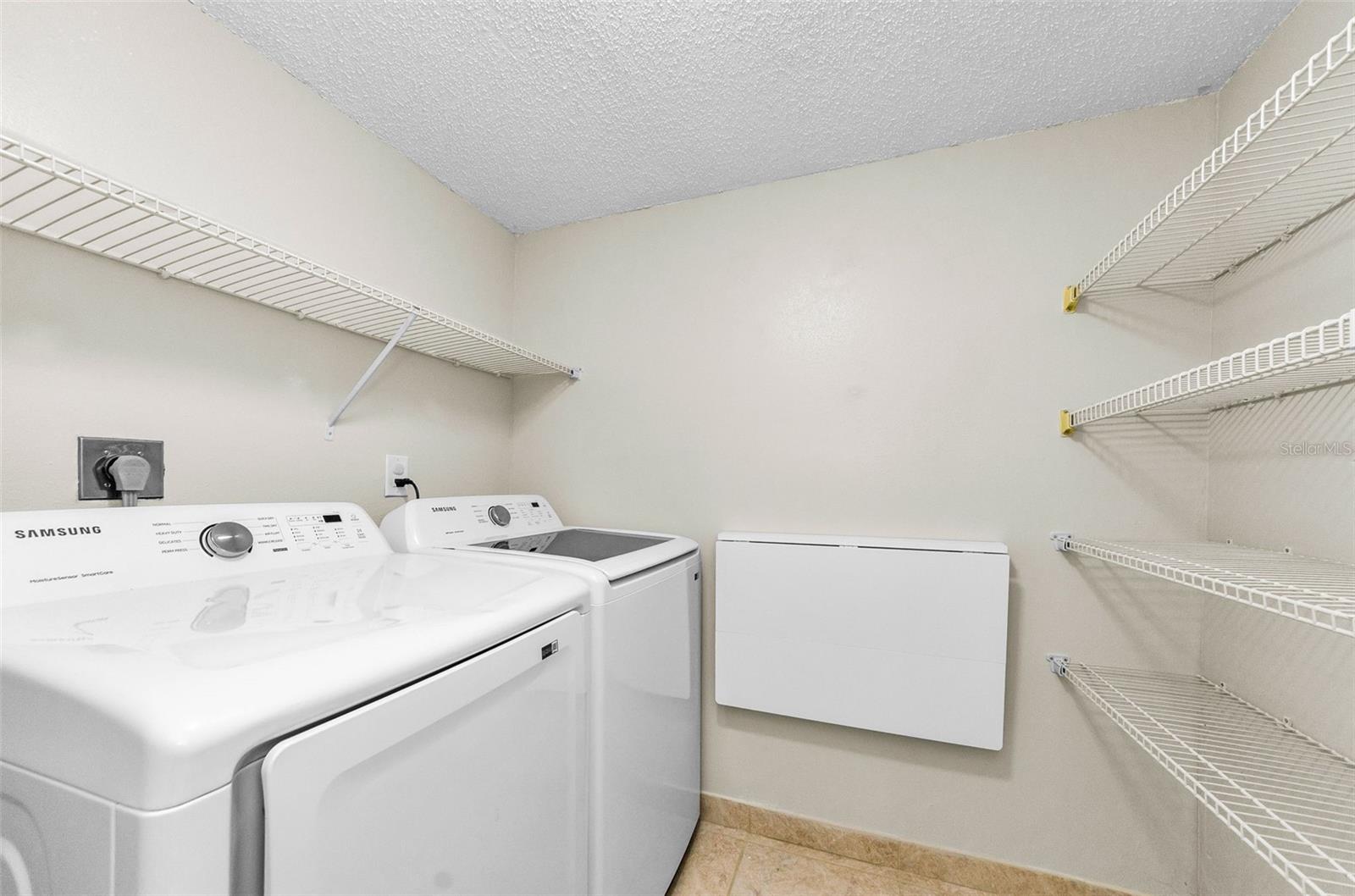 PINE RIDGE AT LAKE TARPON VILLAGE - Residential