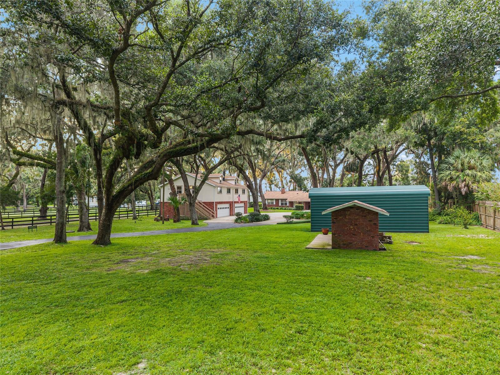 SUNSET ACRES - Residential