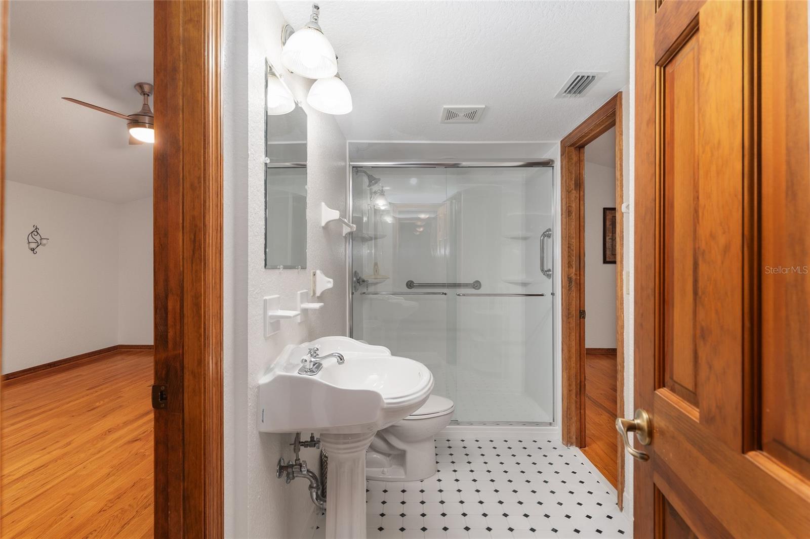 SUNSET ACRES - Residential