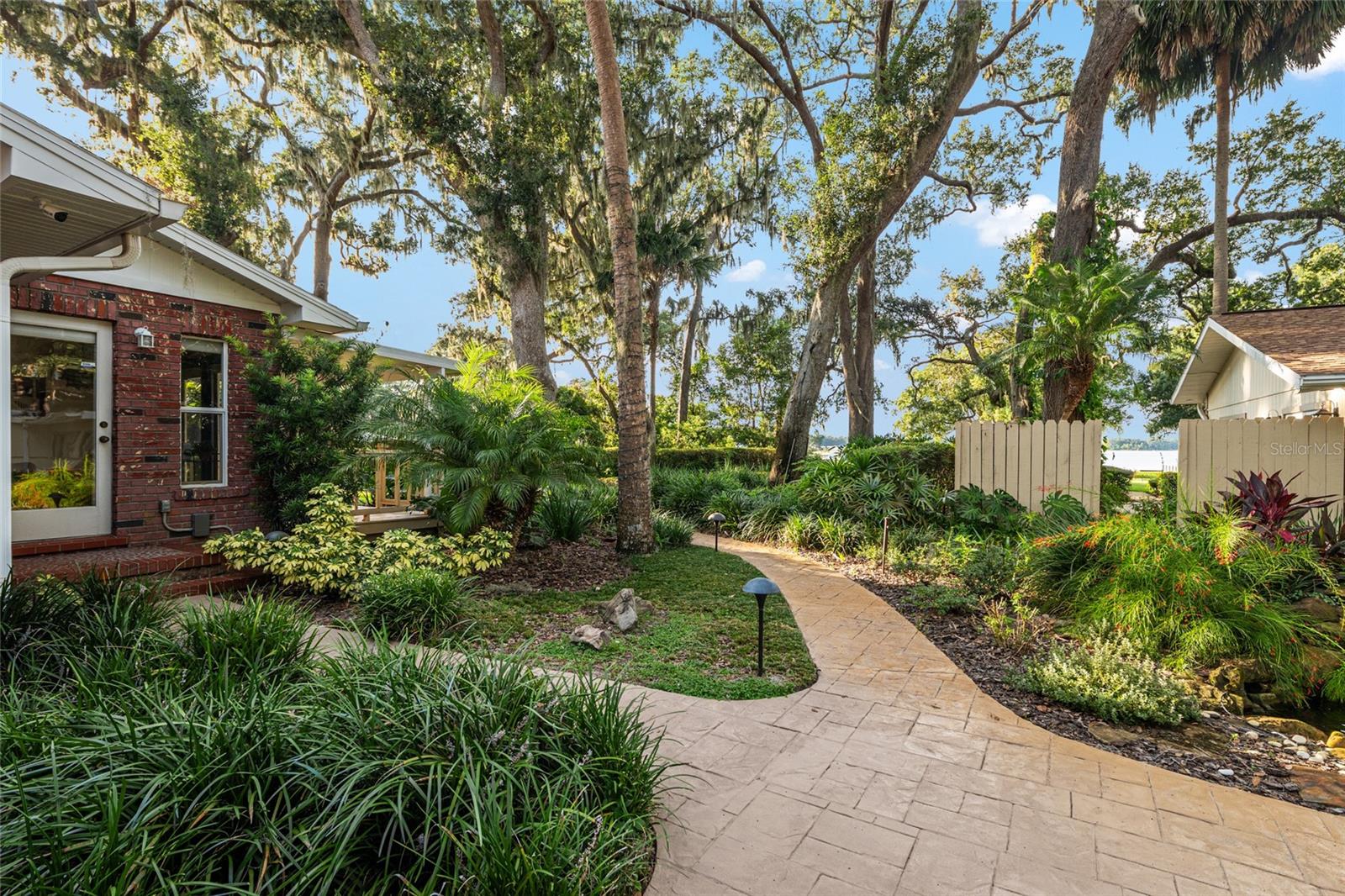 SUNSET ACRES - Residential