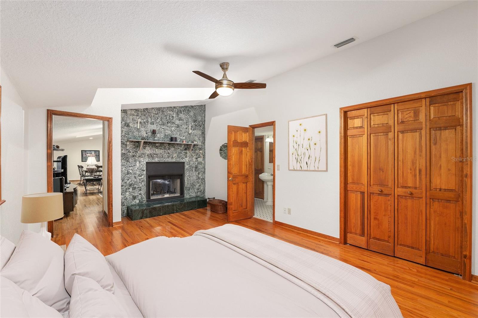 SUNSET ACRES - Residential