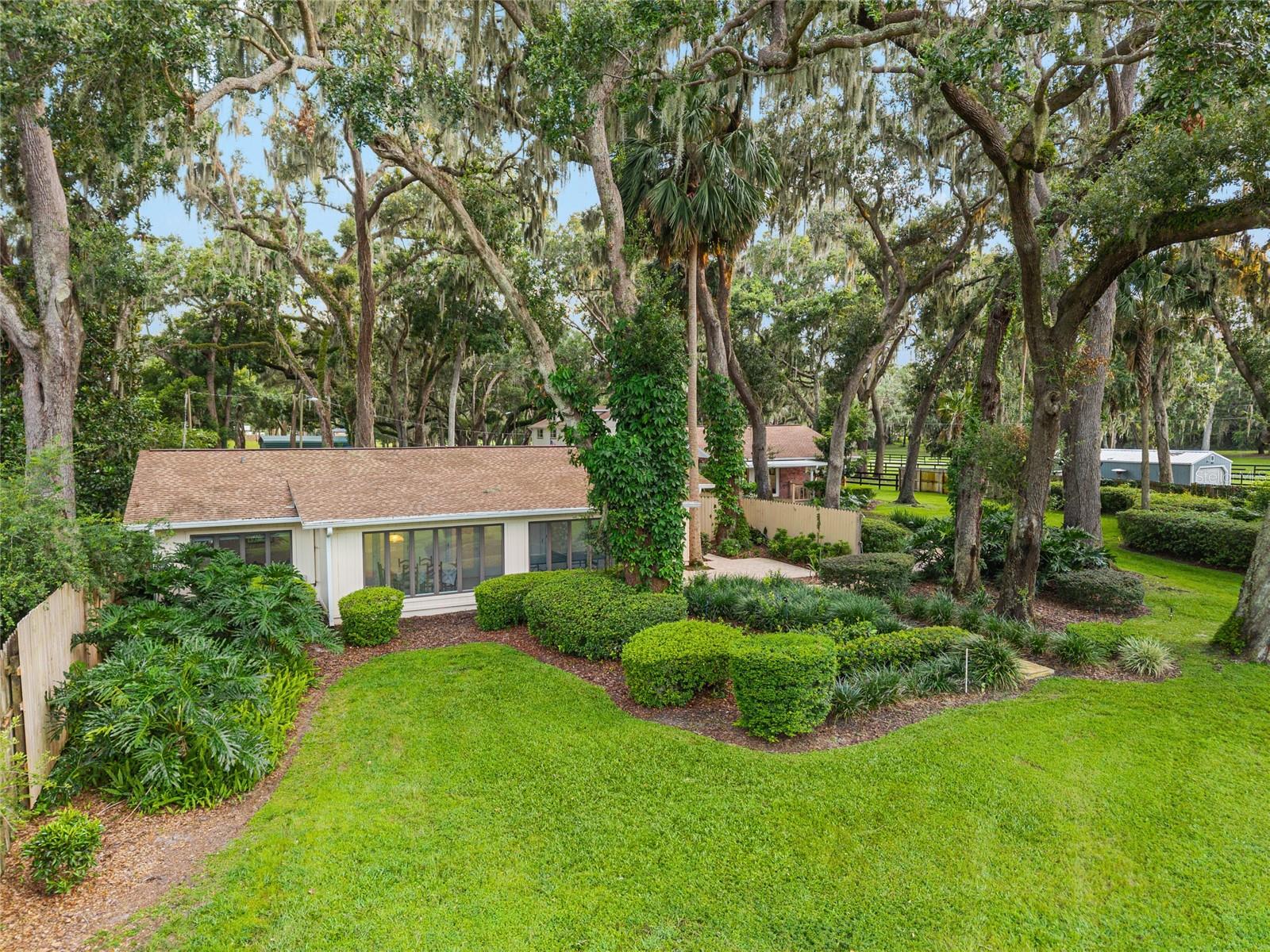 SUNSET ACRES - Residential