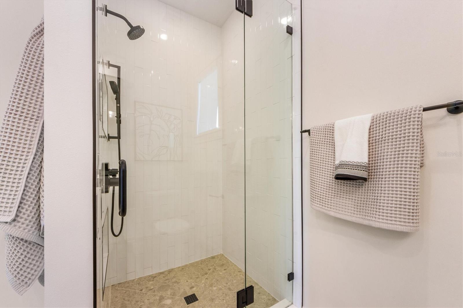 SHORE ACRES FOURTH ADD - Residential