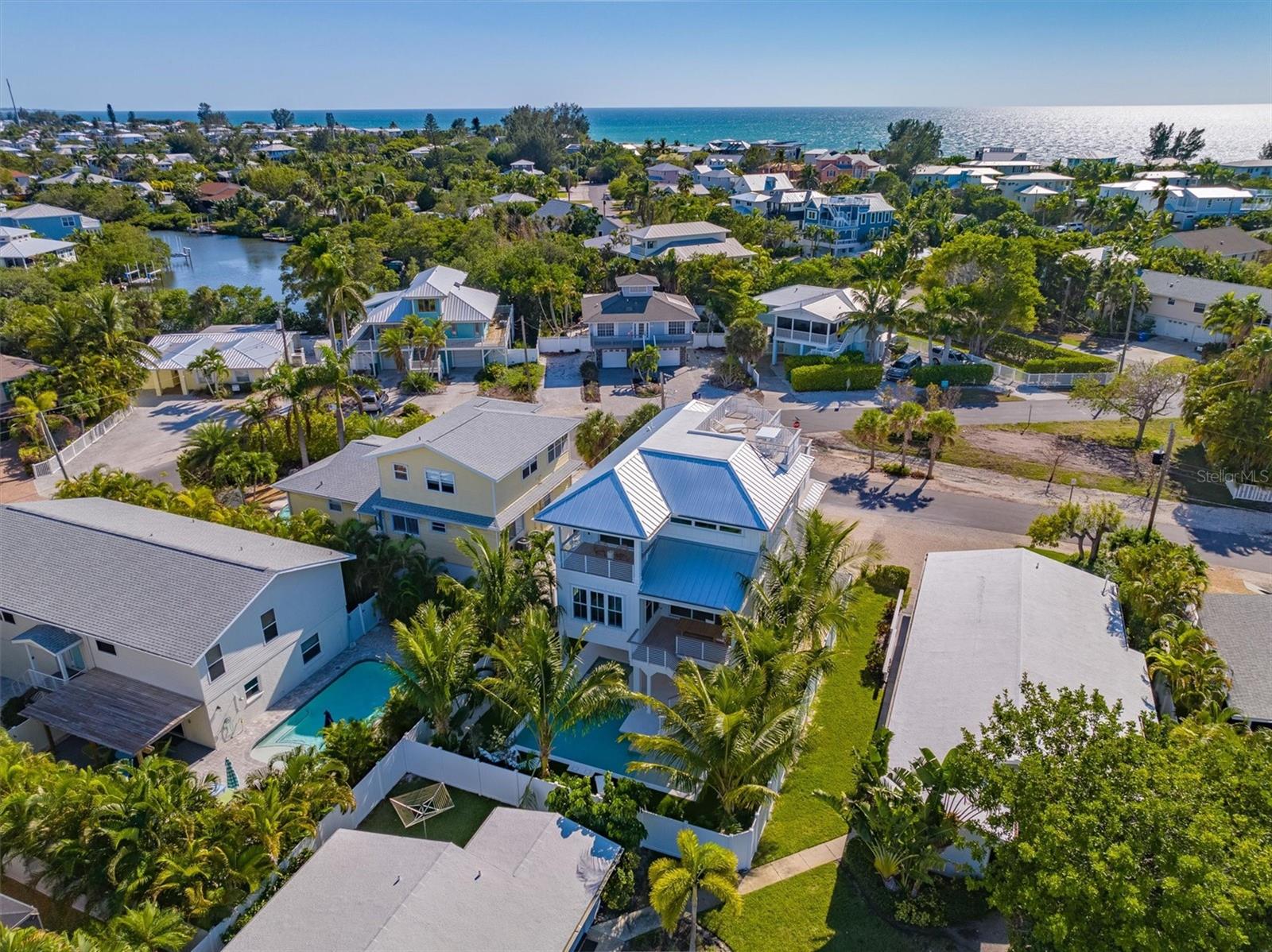 SHORE ACRES FOURTH ADD - Residential