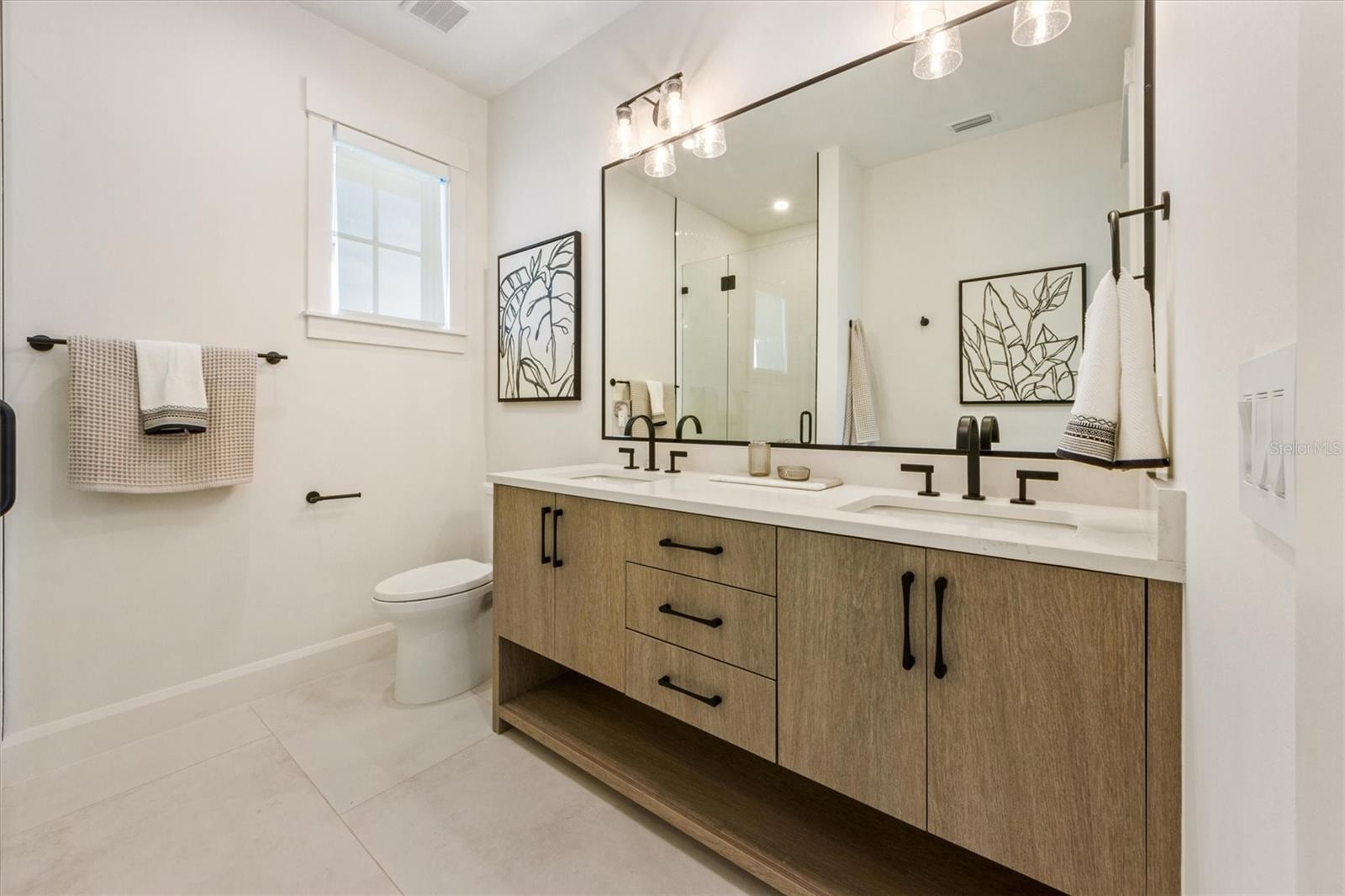 SHORE ACRES FOURTH ADD - Residential