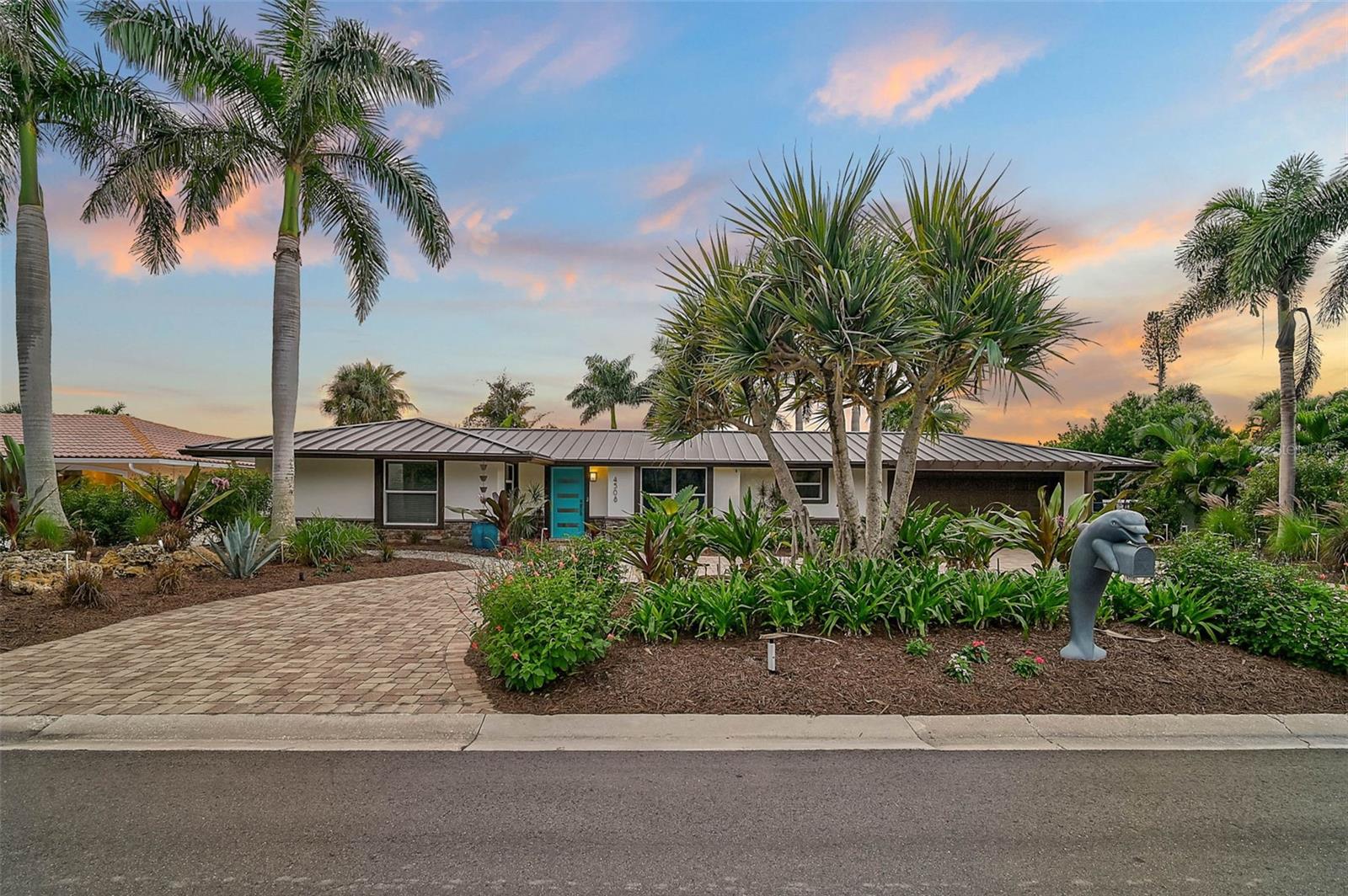 SIESTAS BAYSIDE WATERSIDE WOOD - Residential