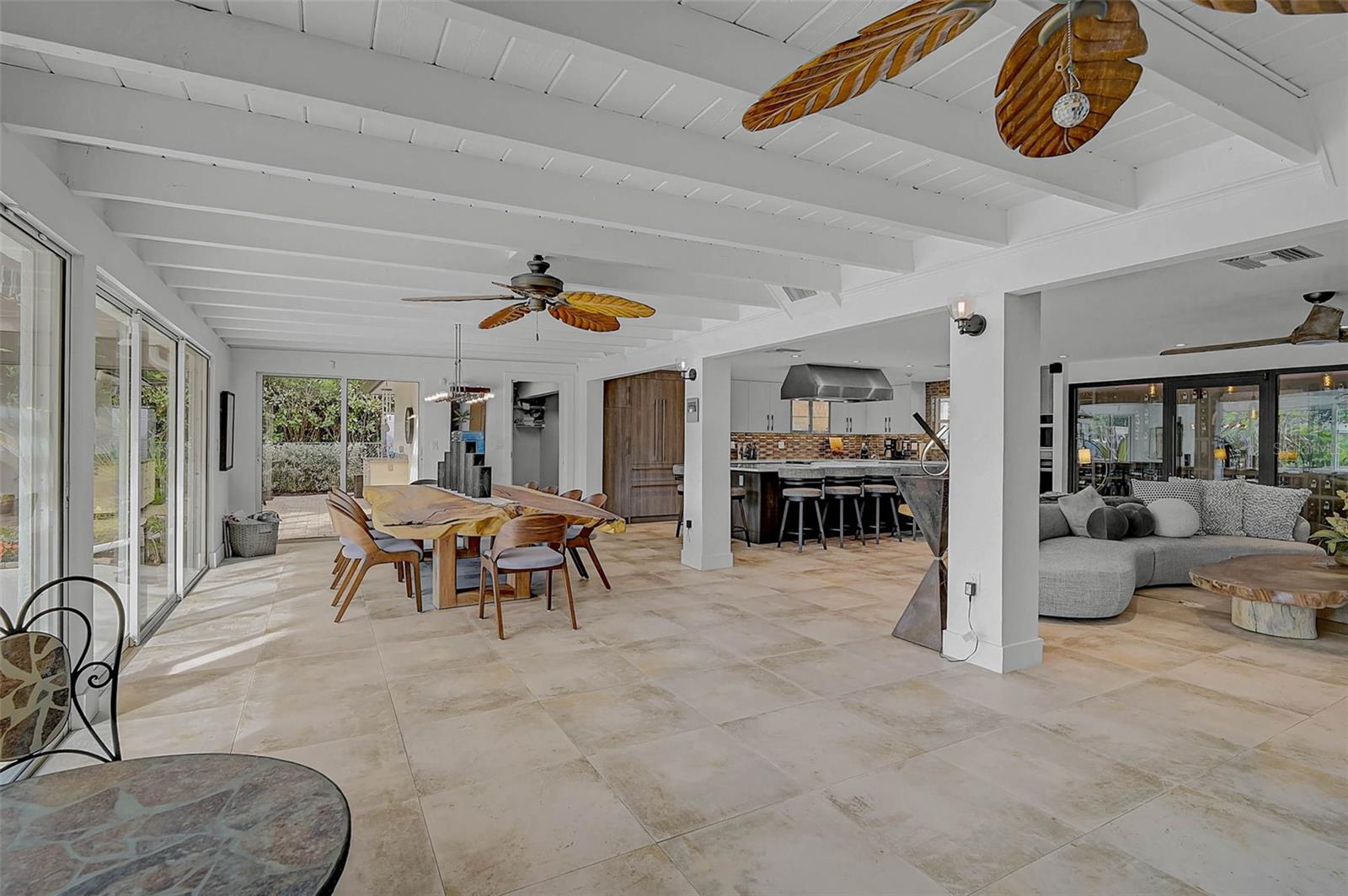 SIESTAS BAYSIDE WATERSIDE WOOD - Residential